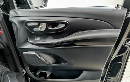 Mercedes-Benz V-Класс, 2023 год, 10 250 000 рублей, 26 фотография