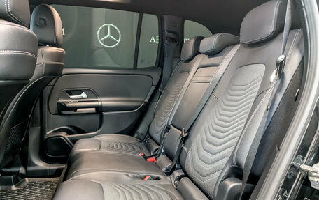 Mercedes-Benz GLB, 2021 год, 4 000 000 рублей, 12 фотография