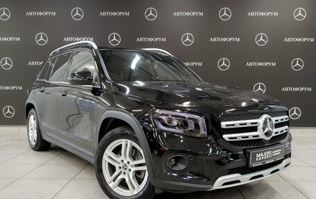 Mercedes-Benz GLB, 2021 год, 4 000 000 рублей, 3 фотография