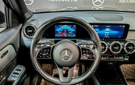 Mercedes-Benz GLB, 2021 год, 4 000 000 рублей, 21 фотография