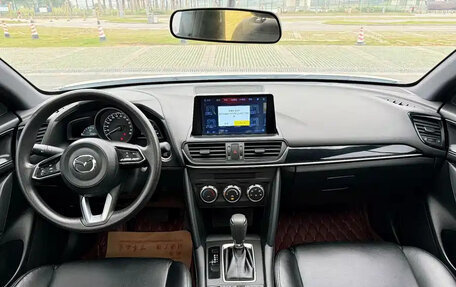Mazda CX-4, 2022 год, 1 708 000 рублей, 12 фотография