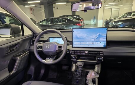 Toyota RAV4, 2026 год, 3 875 000 рублей, 5 фотография
