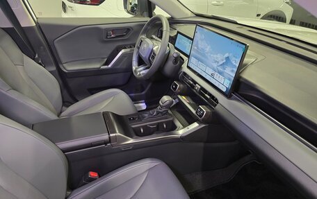 Toyota RAV4, 2026 год, 3 875 000 рублей, 30 фотография