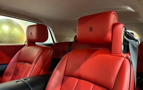 Rolls-Royce Phantom VII рестайлинг, 2013 год, 109 000 000 рублей, 6 фотография
