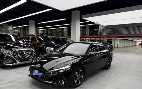 Hyundai Elantra, 2023 год, 830 100 рублей, 1 фотография
