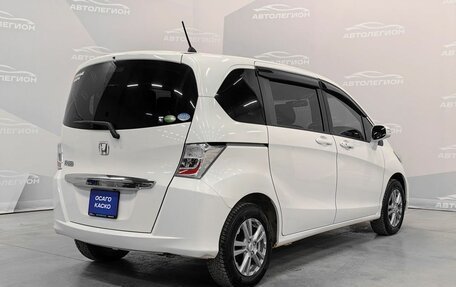 Honda Freed I, 2013 год, 1 340 000 рублей, 5 фотография