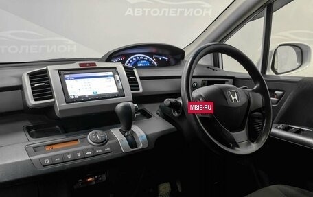 Honda Freed I, 2013 год, 1 340 000 рублей, 10 фотография