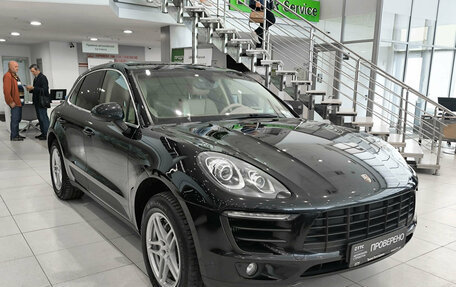 Porsche Macan I рестайлинг, 2015 год, 2 600 000 рублей, 3 фотография