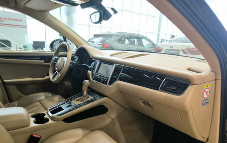 Porsche Macan I рестайлинг, 2015 год, 2 600 000 рублей, 13 фотография