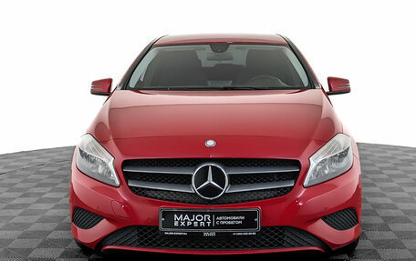 Mercedes-Benz A-Класс, 2013 год, 1 230 000 рублей, 2 фотография