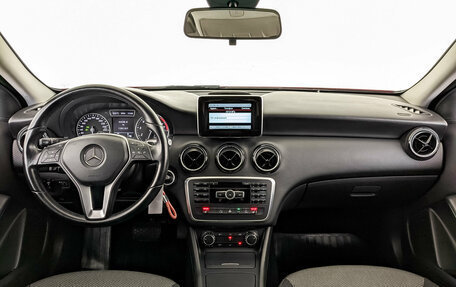 Mercedes-Benz A-Класс, 2013 год, 1 230 000 рублей, 14 фотография