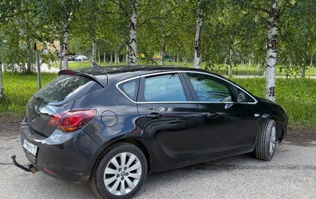 Opel Astra J, 2011 год, 520 000 рублей, 4 фотография