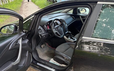Opel Astra J, 2011 год, 520 000 рублей, 9 фотография