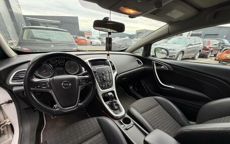 Opel Astra J, 2013 год, 800 000 рублей, 4 фотография
