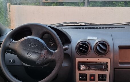 Renault Logan I, 2007 год, 230 000 рублей, 13 фотография