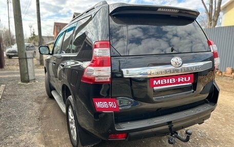 Toyota Land Cruiser Prado 150 рестайлинг 2, 2016 год, 3 550 000 рублей, 13 фотография