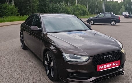 Audi A4, 2014 год, 1 600 000 рублей, 3 фотография