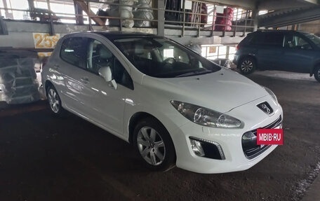 Peugeot 308 II, 2011 год, 650 000 рублей, 3 фотография