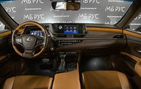 Lexus ES VII, 2019 год, 3 250 000 рублей, 16 фотография