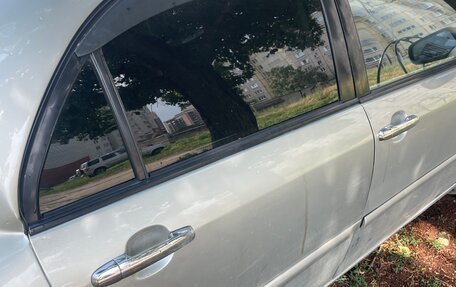 Toyota Corolla, 2005 год, 360 000 рублей, 11 фотография