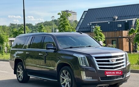 Cadillac Escalade IV, 2015 год, 3 250 000 рублей, 2 фотография