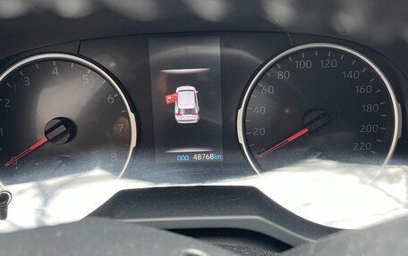 Toyota RAV4, 2020 год, 3 850 000 рублей, 4 фотография