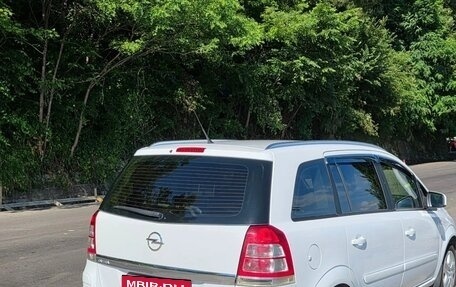 Opel Zafira B, 2013 год, 997 000 рублей, 10 фотография