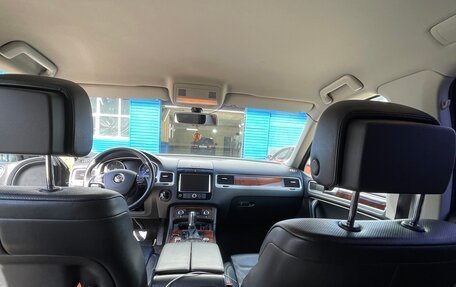 Volkswagen Touareg III, 2011 год, 2 250 000 рублей, 7 фотография