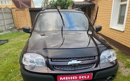 Chevrolet Niva I рестайлинг, 2013 год, 510 000 рублей, 1 фотография
