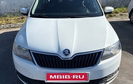 Skoda Rapid I, 2019 год, 1 100 000 рублей, 2 фотография