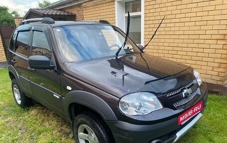 Chevrolet Niva I рестайлинг, 2013 год, 510 000 рублей, 2 фотография