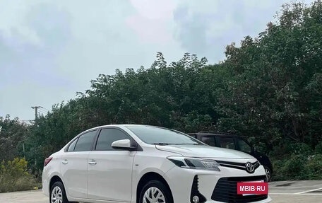 Toyota Vios III, 2023 год, 1 040 000 рублей, 3 фотография