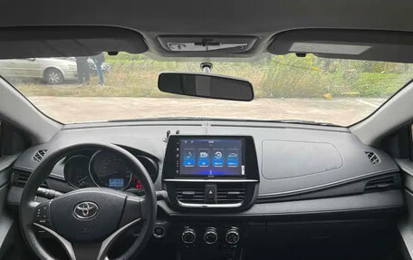 Toyota Vios III, 2023 год, 1 040 000 рублей, 10 фотография