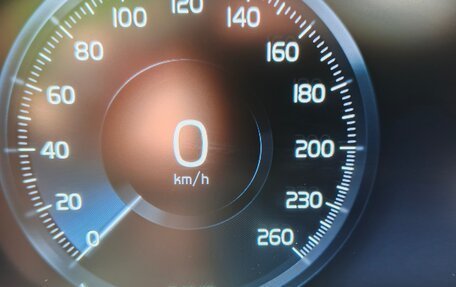 Volvo XC60 II, 2021 год, 5 050 000 рублей, 8 фотография
