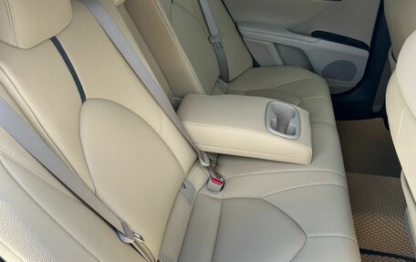 Toyota Camry, 2022 год, 3 130 000 рублей, 24 фотография