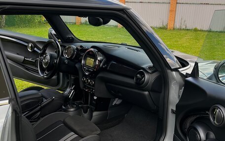 MINI Hatch, 2017 год, 2 150 000 рублей, 10 фотография