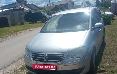 Volkswagen Touran III, 2008 год, 450 000 рублей, 8 фотография