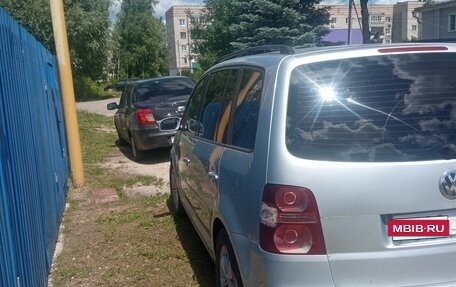 Volkswagen Touran III, 2008 год, 450 000 рублей, 5 фотография