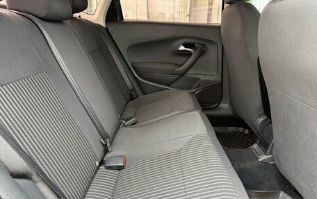 Volkswagen Polo VI (EU Market), 2011 год, 650 000 рублей, 11 фотография