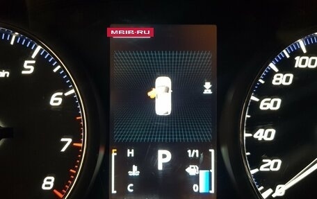 Mitsubishi Outlander III рестайлинг 3, 2017 год, 2 099 000 рублей, 13 фотография