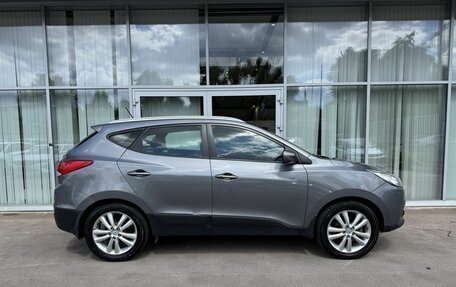 Hyundai ix35 I рестайлинг, 2012 год, 1 300 000 рублей, 4 фотография