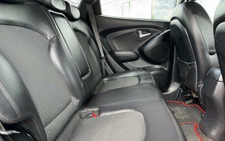 Hyundai ix35 I рестайлинг, 2012 год, 1 300 000 рублей, 11 фотография