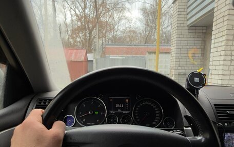 Volkswagen Touareg III, 2003 год, 800 000 рублей, 9 фотография