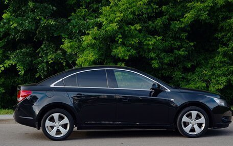 Chevrolet Cruze II, 2011 год, 690 000 рублей, 4 фотография