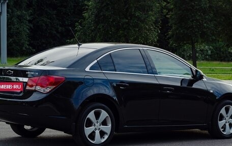 Chevrolet Cruze II, 2011 год, 690 000 рублей, 8 фотография