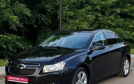 Chevrolet Cruze II, 2011 год, 690 000 рублей, 14 фотография