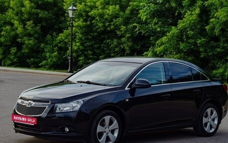 Chevrolet Cruze II, 2011 год, 690 000 рублей, 9 фотография