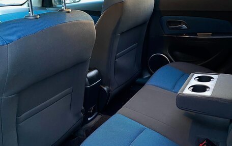 Chevrolet Cruze II, 2011 год, 690 000 рублей, 24 фотография