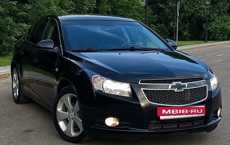Chevrolet Cruze II, 2011 год, 690 000 рублей, 17 фотография