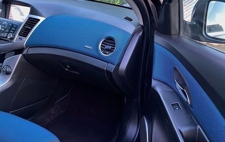 Chevrolet Cruze II, 2011 год, 690 000 рублей, 27 фотография